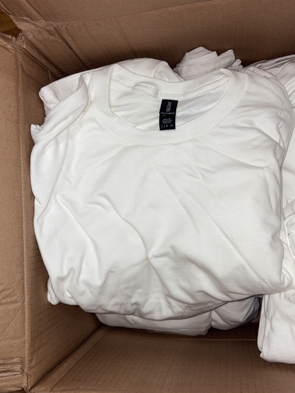 18 Classic White Crewneck T-Shirts by Gildan